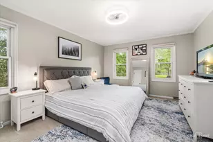 1350 Leverenz Rd, Naperville, IL 60564 - Photo 13