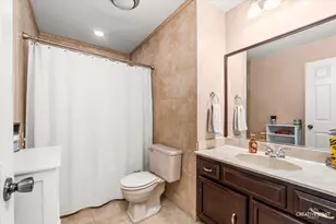 1350 Leverenz Rd, Naperville, IL 60564 - Photo 15