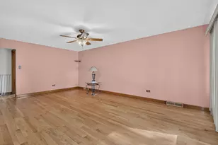 14339 Kolin Ave, Midlothian, IL 60445 - Photo 3