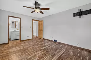 14339 Kolin Ave, Midlothian, IL 60445 - Photo 11