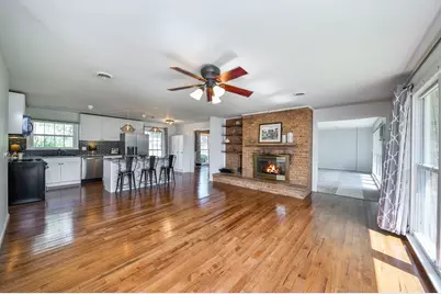 1125 Forest Drive, Elgin, IL 60123 - Photo 11