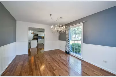 1125 Forest Drive, Elgin, IL 60123 - Photo 5