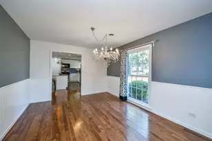 1125 Forest Dr, Elgin, IL 60123 - Photo 5