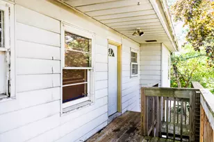 436 Russell Rd, Dekalb, IL 60115 - Photo 5