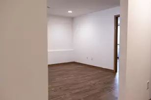 436 Russell Rd, Dekalb, IL 60115 - Photo 11