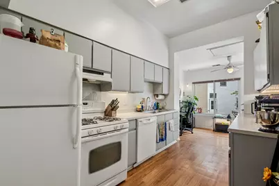 2920 N Lakewood Avenue #2, Chicago, IL 60657 - Photo 5