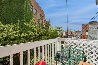 2920 N Lakewood Avenue #2, Chicago, IL 60657 - Photo 9