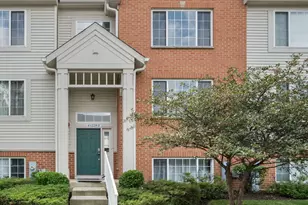 10228 Camden Ln, Bridgeview, IL 60455 - Photo 1