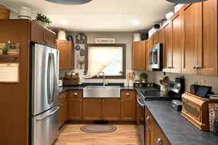 404 W Park St, Morrison, IL 61270 - Photo 9