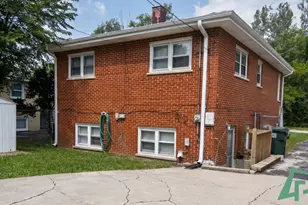 2213 W 156th Pl, Markham, IL 60426 - Photo 3