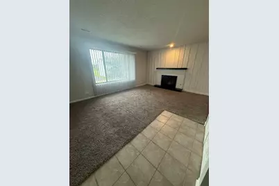 1025 Manchester Court #1025, South Elgin, IL 60177 - Photo 3