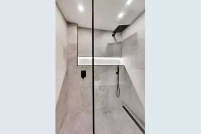 2638 W Grand Avenue, Chicago, IL 60612 - Photo 11