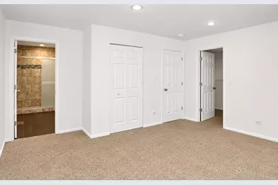 697 Hickory Drive, Buffalo Grove, IL 60089 - Photo 15