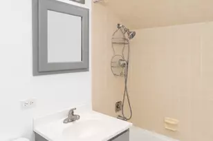 697 Hickory Dr, Buffalo Grove, IL 60089 - Photo 23