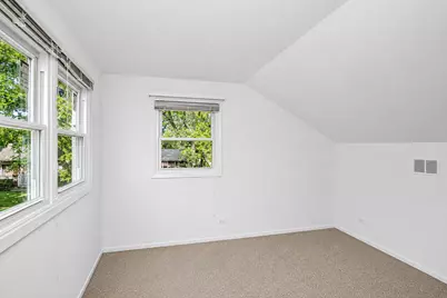 697 Hickory Drive, Buffalo Grove, IL 60089 - Photo 21