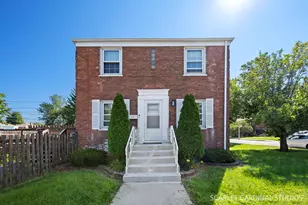 5184 W 64th Pl, Chicago, IL 60638 - Photo 1