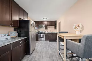 5184 W 64th Pl, Chicago, IL 60638 - Photo 5