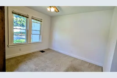 706 S 2nd Street, Oregon, IL 61061 - Photo 9