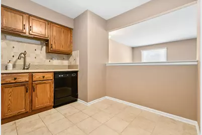 1105 Spring Garden Circle #5, Naperville, IL 60563 - Photo 13