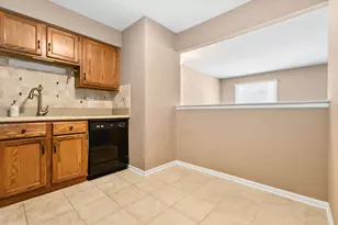 1105 Spring Garden Cir, Naperville, IL 60563 - Photo 13