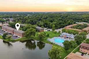 9388 Bay Colony Dr, Des Plaines, IL 60016 - Photo 39