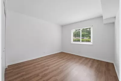 9388 Bay Colony Drive #1S, Des Plaines, IL 60016 - Photo 19