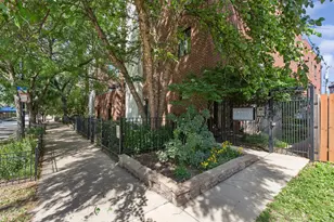 1738 W Diversey Pkwy, Chicago, IL 60614 - Photo 27