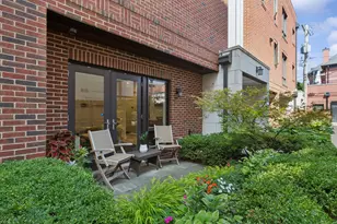 1738 W Diversey Pkwy, Chicago, IL 60614 - Photo 1