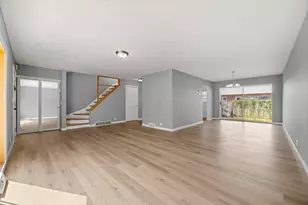 8812 Dee Rd, Des Plaines, IL 60016 - Photo 5