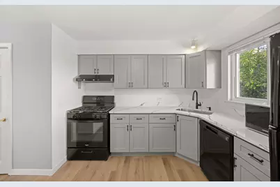 8812 Dee Road #A, Des Plaines, IL 60016 - Photo 7