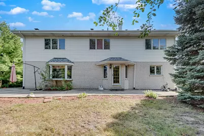 8220 Rutherford Drive, Woodridge, IL 60517 - Photo 35