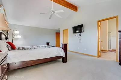 8220 Rutherford Drive, Woodridge, IL 60517 - Photo 25