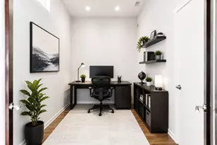 500 W Superior St, Chicago, IL 60654 - Photo 19
