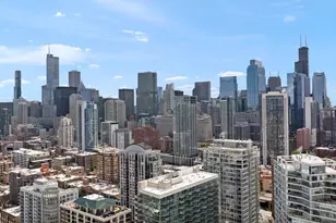 500 W Superior St, Chicago, IL 60654 - Photo 27