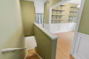 7246 N Oakley Ave, Chicago, IL 60645 - Photo 11