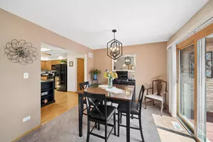 17329 S Carlyle Ct, Tinley Park, IL 60487 - Photo 5
