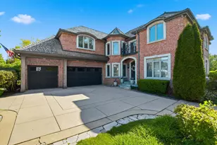 809 Edgemont Ln, Park Ridge, IL 60068 - Photo 5