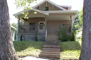 822 N 4th St, Savanna, IL 61074 - Photo 1