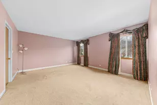 3202 Whitney Rd, Aurora, IL 60502 - Photo 13