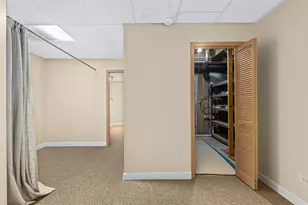 3202 Whitney Rd, Aurora, IL 60502 - Photo 21