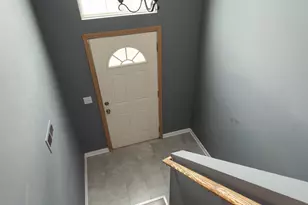 867 Symphony Dr, Aurora, IL 60504 - Photo 7