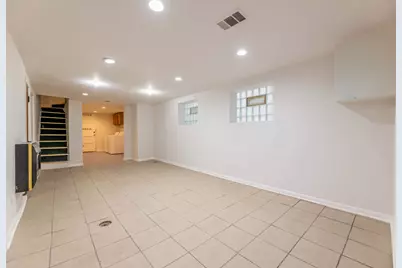 3520 W 58th Place, Chicago, IL 60629 - Photo 15