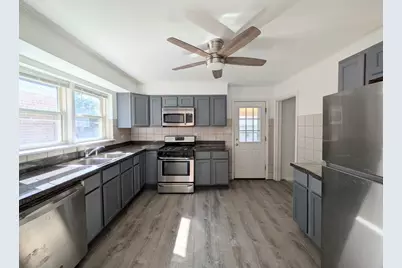 6328 N Troy Street, Chicago, IL 60659 - Photo 3