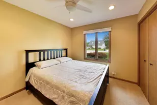 535 Gateshead N, Elk Grove Village, IL 60007 - Photo 27