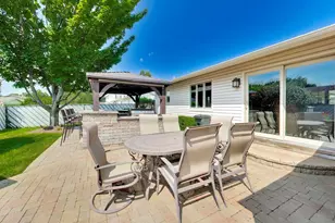 535 Gateshead N, Elk Grove Village, IL 60007 - Photo 47