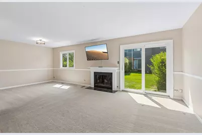 1326 Loughborough Court, Wheaton, IL 60189 - Photo 5