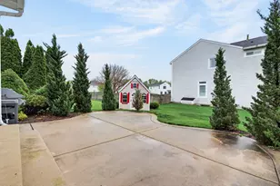 320 Starwood Pass, Lake in the Hills, IL 60156 - Photo 23