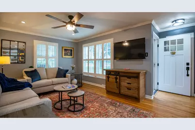 323 S Benton Street, Palatine, IL 60067 - Photo 5