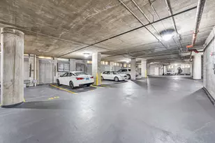 700 N Larrabee St, Chicago, IL 60610 - Photo 25