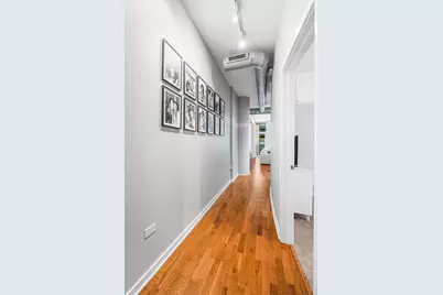 700 N Larrabee Street #1105, Chicago, IL 60610 - Photo 11